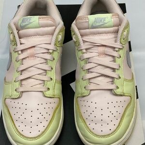 Nike Women’s Dunk LO - DD1872-100